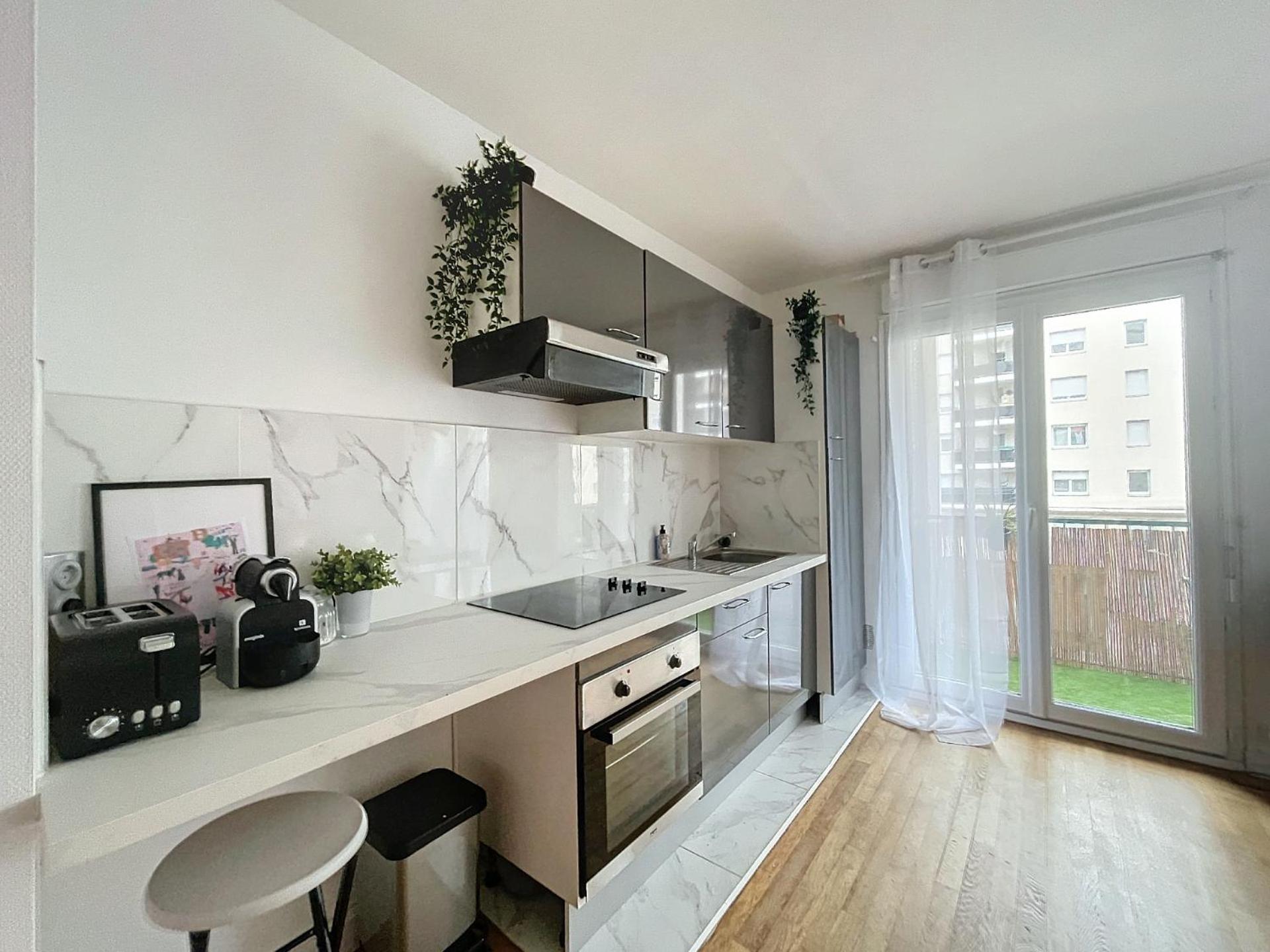 Le Ptit Lyonnais, Prox Tram T3, Terrasse, Moderne Apartment Villeurbanne