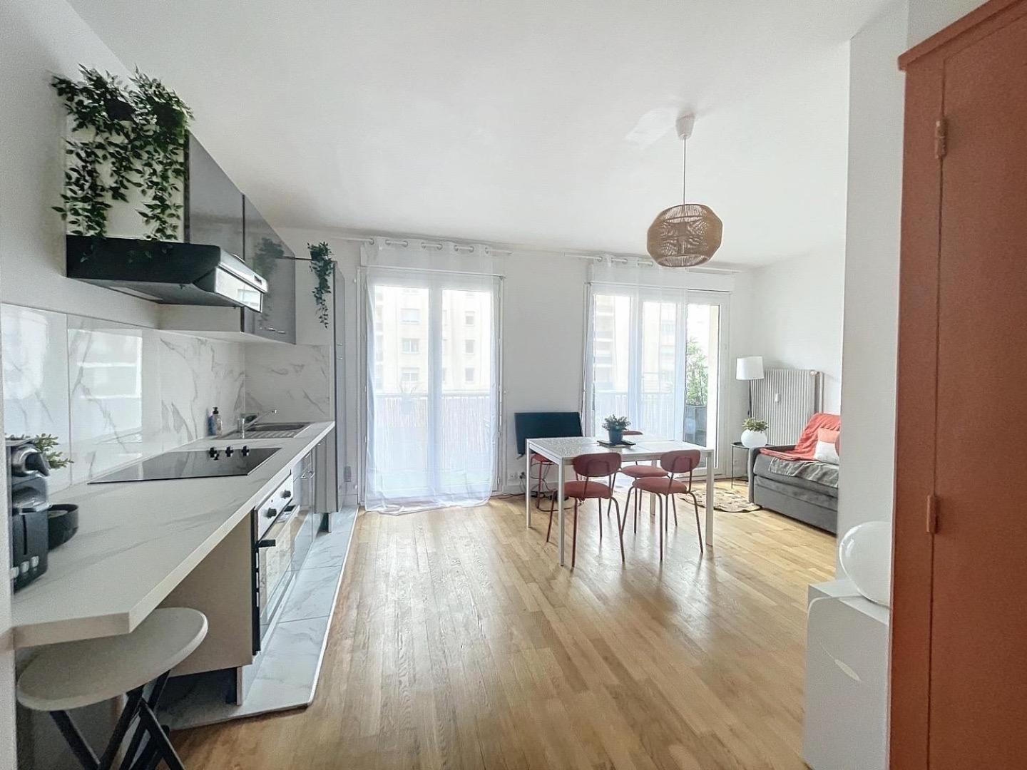 Apartment Le Ptit Lyonnais, Prox Tram T3, Terrasse, Moderne
